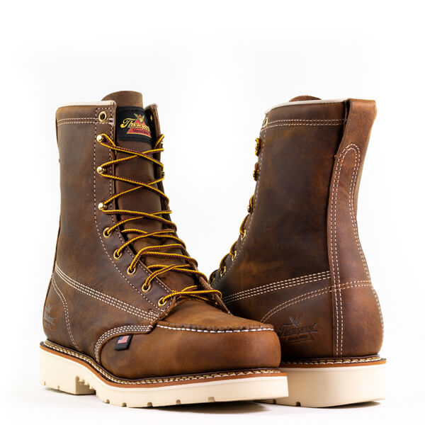 Front and back view of American Heritage 8" crazyhorse safety toe, moc toe